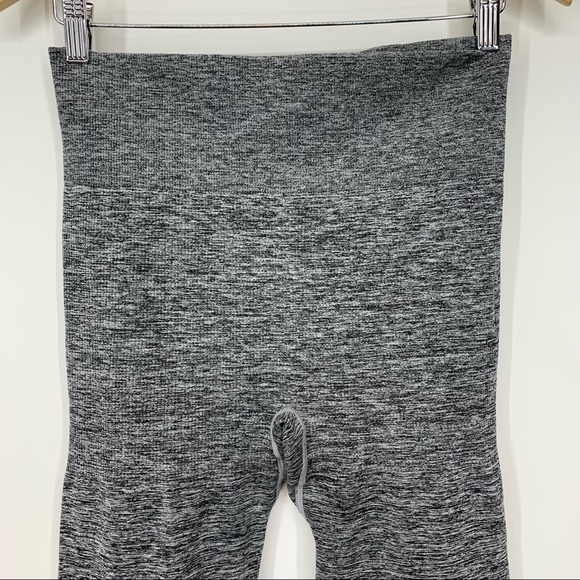 PINK Victoria’s Secret Static Gray Marled Spacedye High Waisted Leggings Large - Picture 8 of 16